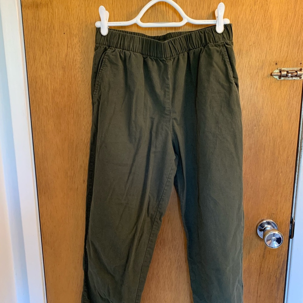 Uniqlo Women's Olive Straight Pants